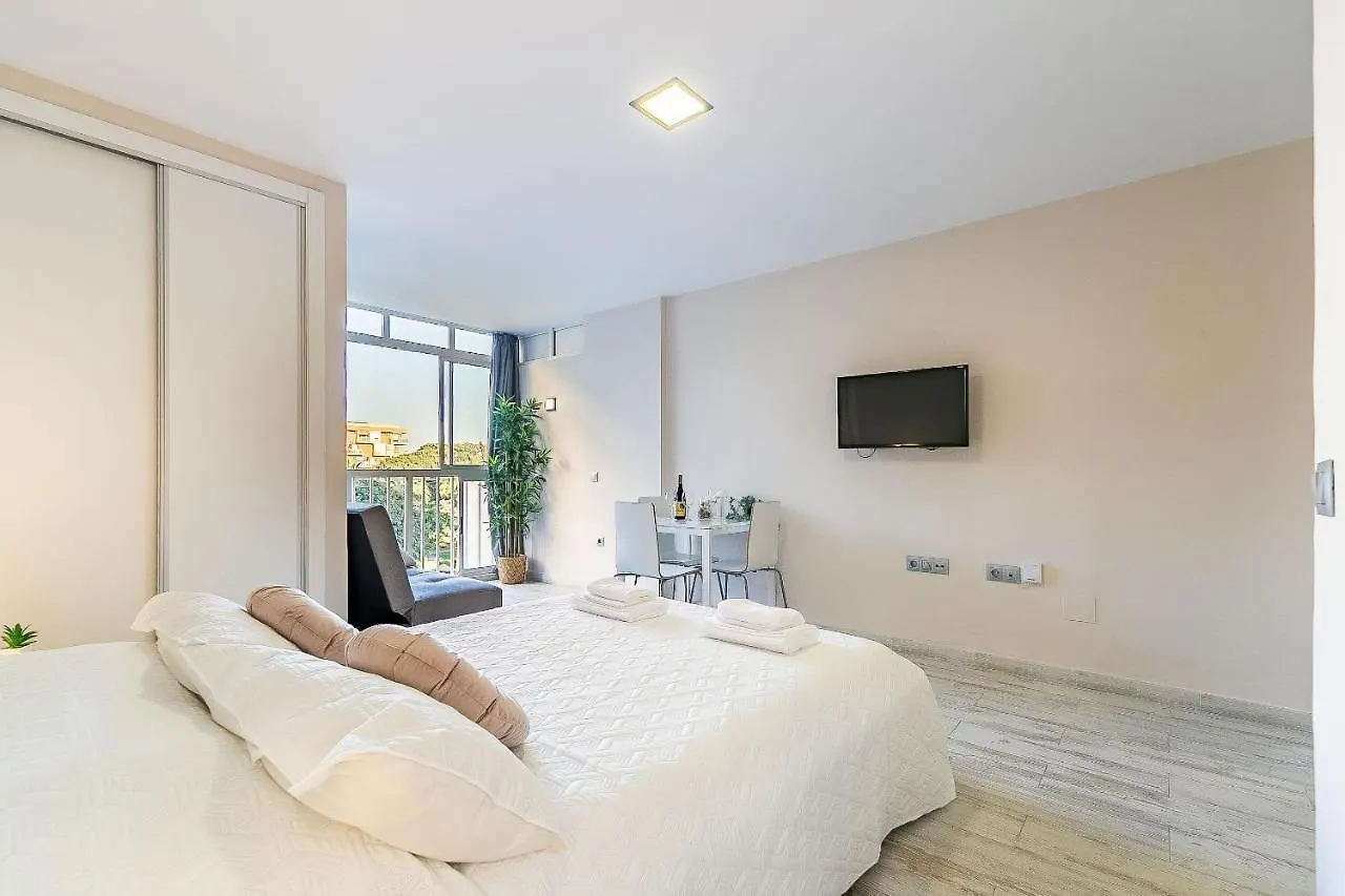 Sun Coast Benalmadena -- Superb Studio With 4 Pools, Gardens & Breakfast 0*,  Spain