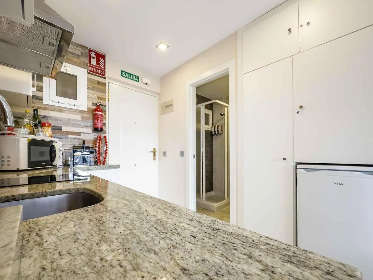 شقة Sun Coast Benalmadena -- Superb Studio With 4 Pools, Gardens & Breakfast